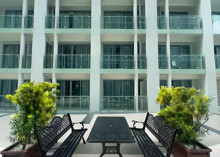 Luxurious Modern Penthouse 2br Cross Of Dreams Okada Solaire Moa Airports Apartamento Manila
