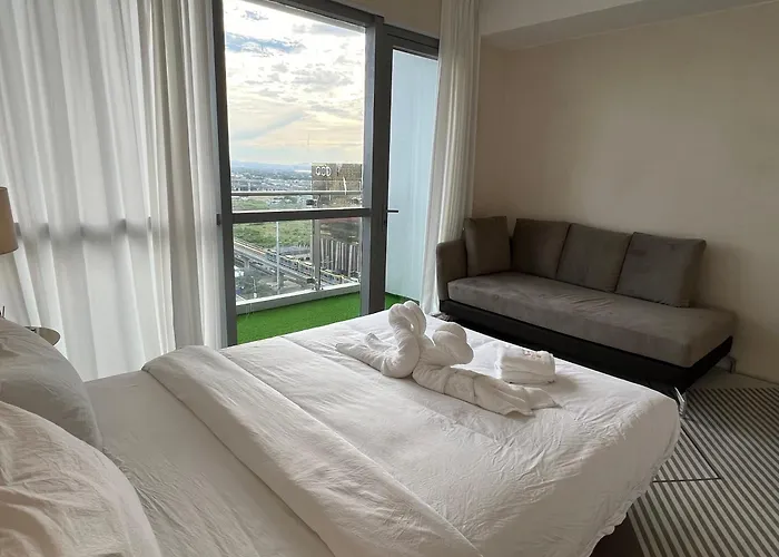 Luxurious Modern Penthouse 2br Cross Of Dreams Okada Solaire Moa Airports *